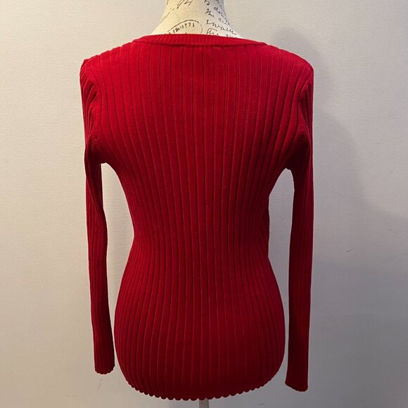 Bright red long sleeve sweater top size XL but fits like L - Picture 3 of 9